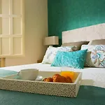 Апартаменты Living4malaga Carcer Малага